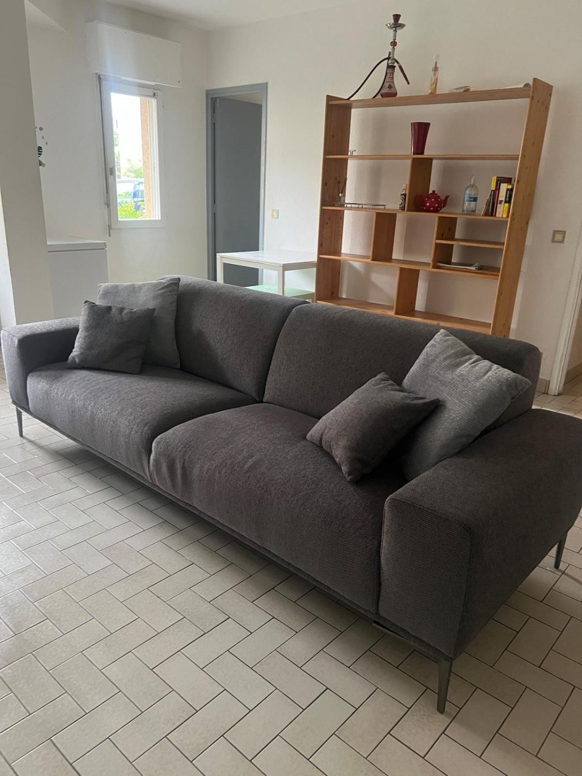 Appartement T2 Proche Zenith